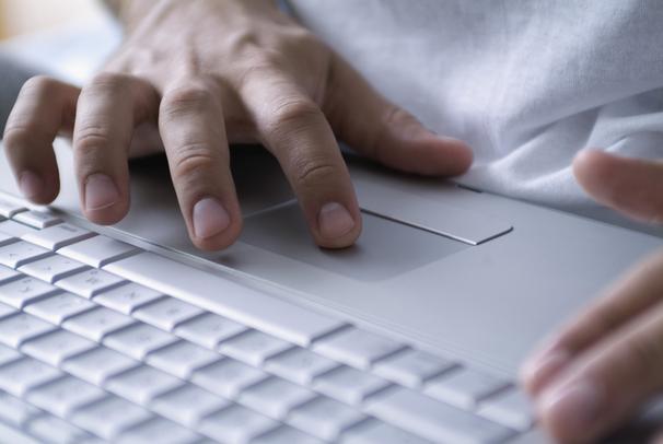 Noutbukda Touchpad-ı necə söndürmək olar?